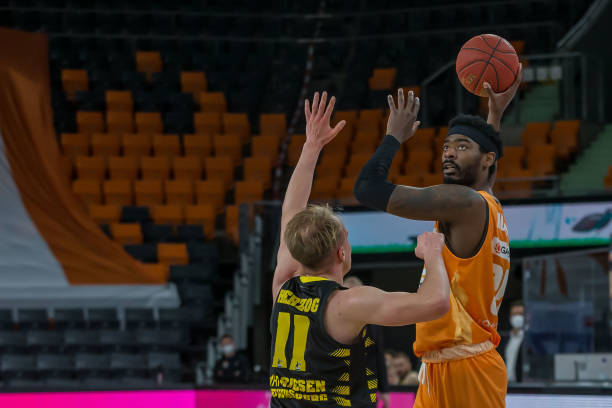 本场比赛 本场比赛